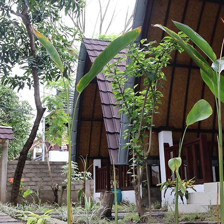Rumah Gemala Gili Air Exteriör bild